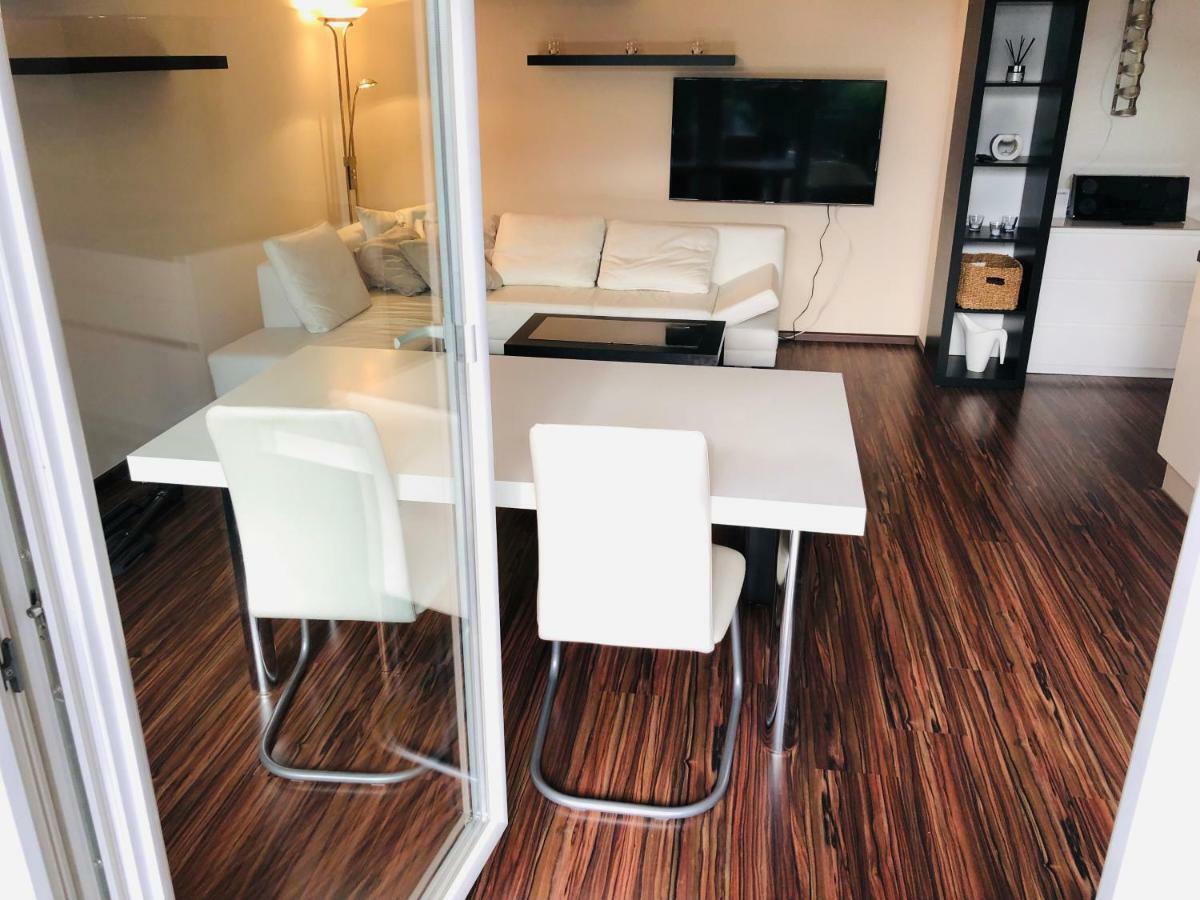 ניוסדיל אם סי 25H Garden Apartment Plus Private Beach מראה חיצוני תמונה